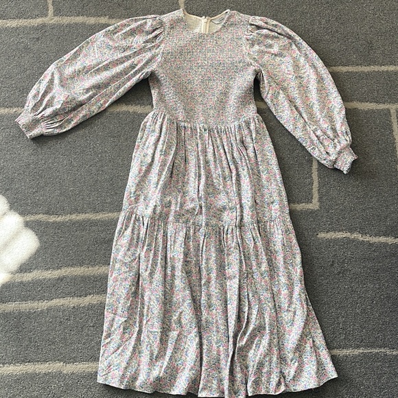 & Other Stories Tiered Midi Dress - Picture 3 of 6